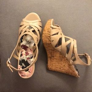 X Appeal Nude Wedges NWOT